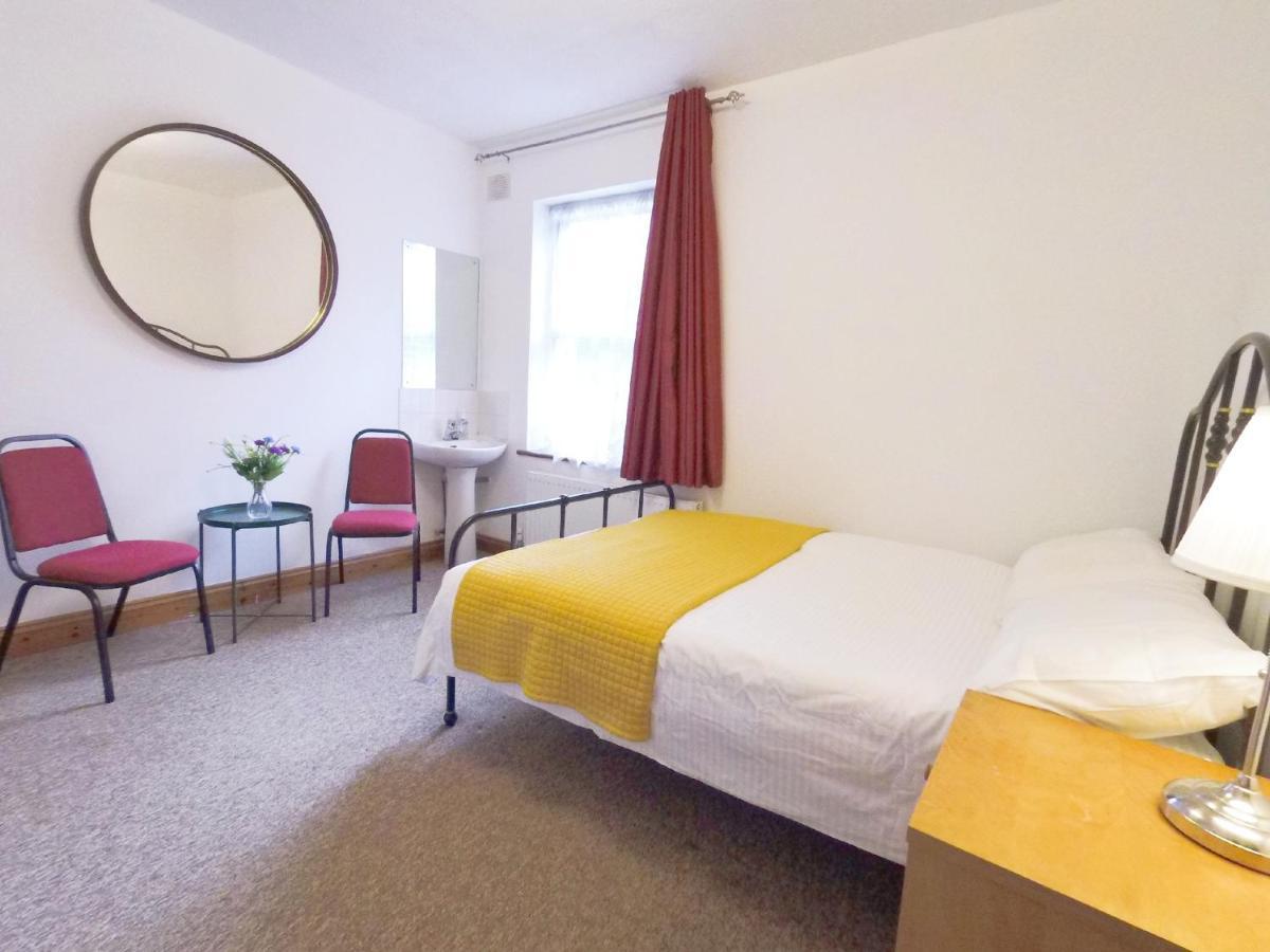 Carnation Flat A In Wembley Apartamento Londres Exterior foto