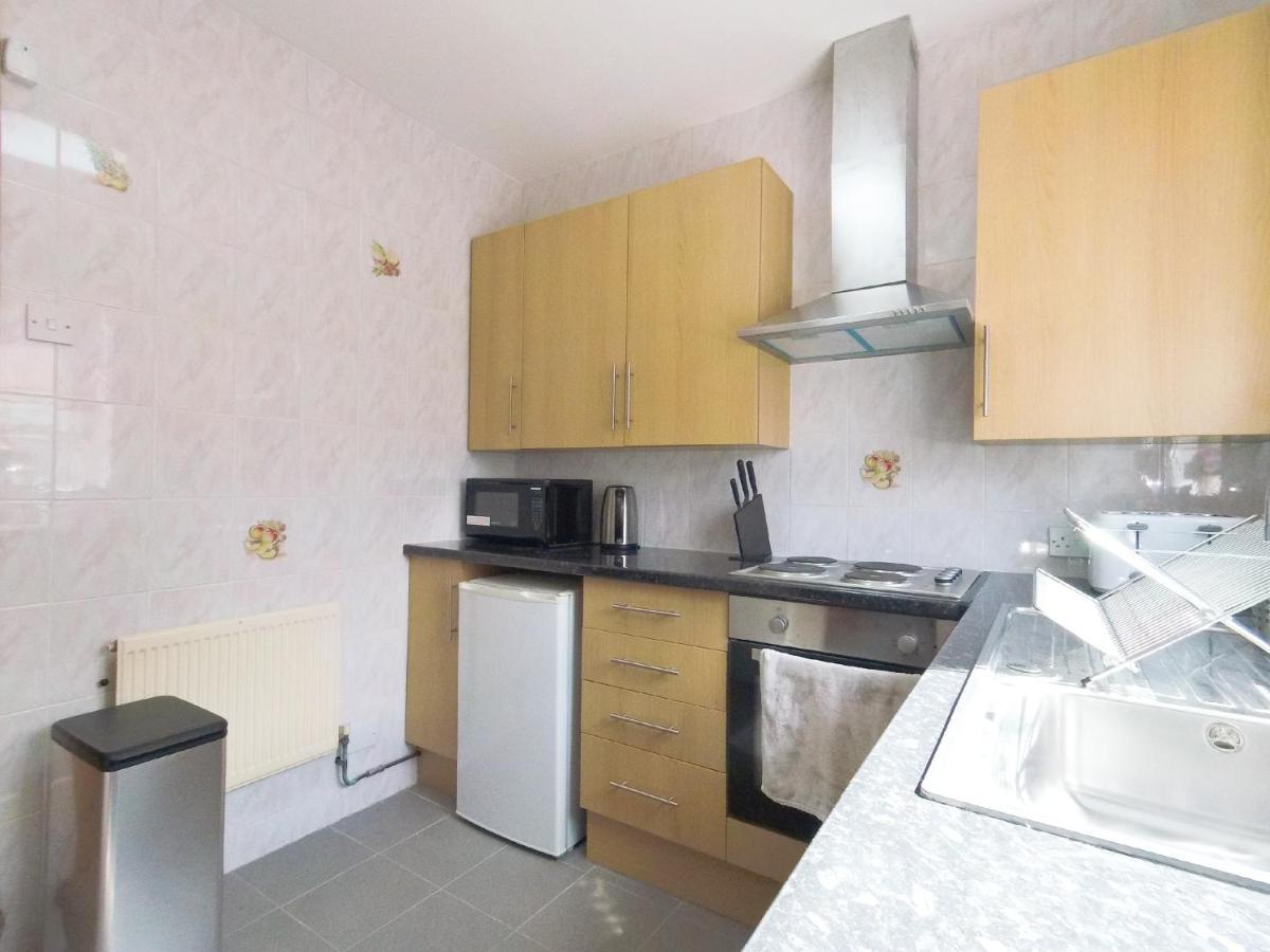 Carnation Flat A In Wembley Apartamento Londres Exterior foto