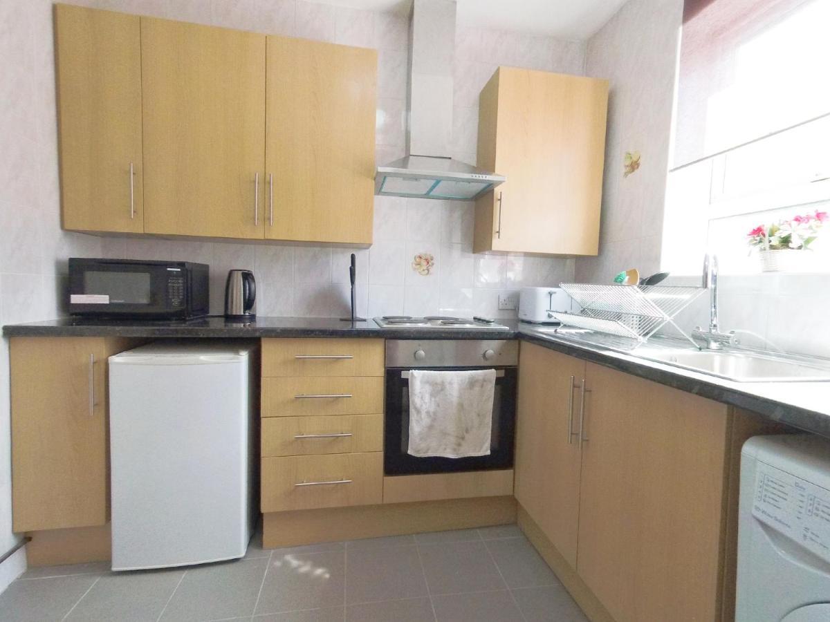 Carnation Flat A In Wembley Apartamento Londres Exterior foto